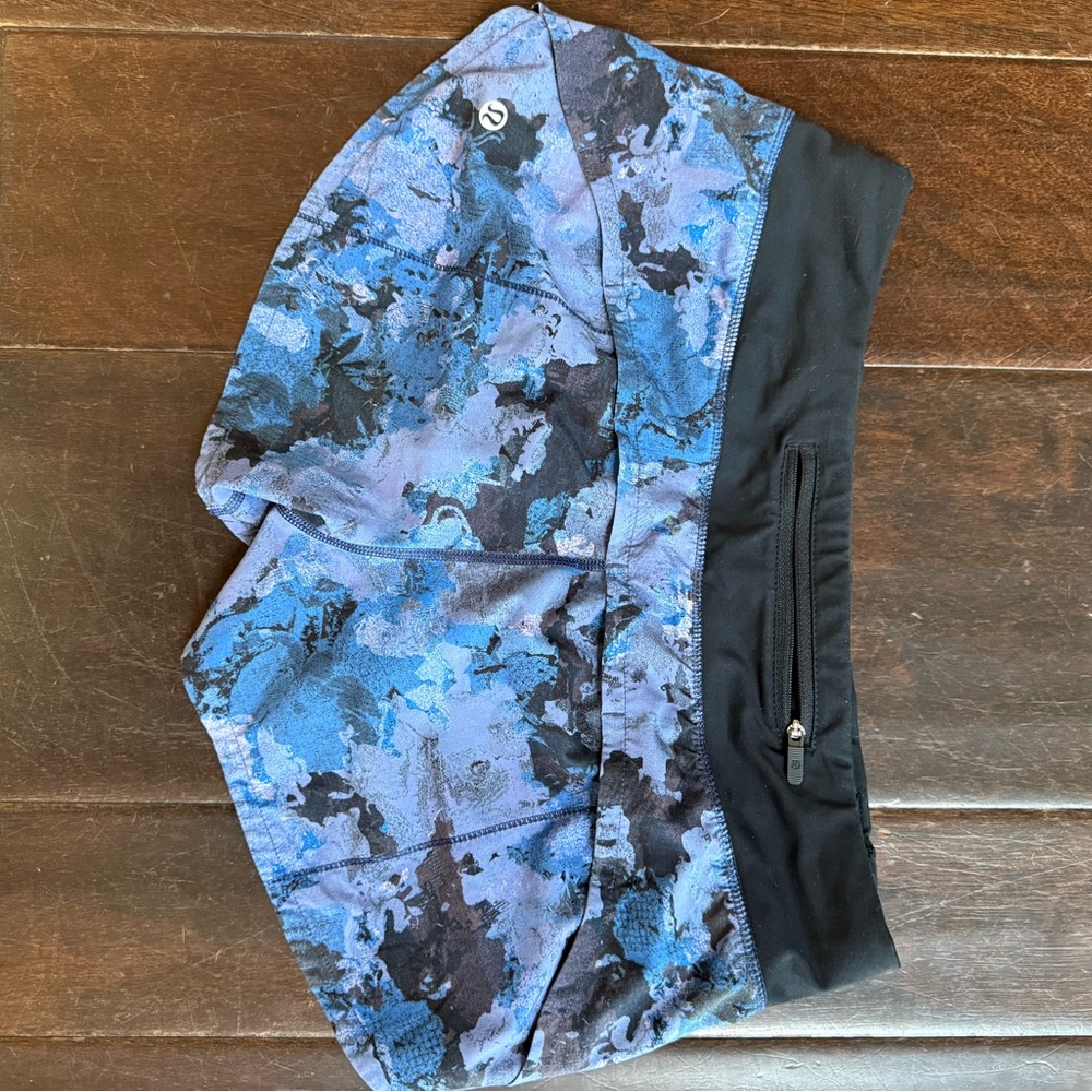 LULULEMON ATHLETICA Speed Up Short '2.5" In Screen Camo Multi/Black Size 6 - Picture 3 of 4